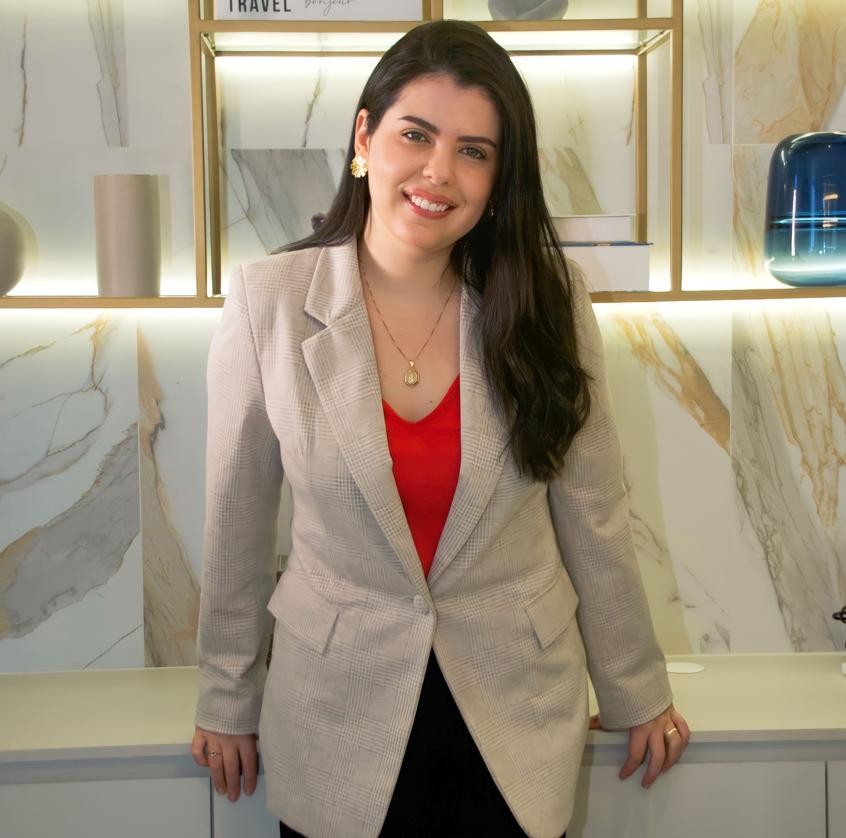 Dra. Raquel Almeida de Campos